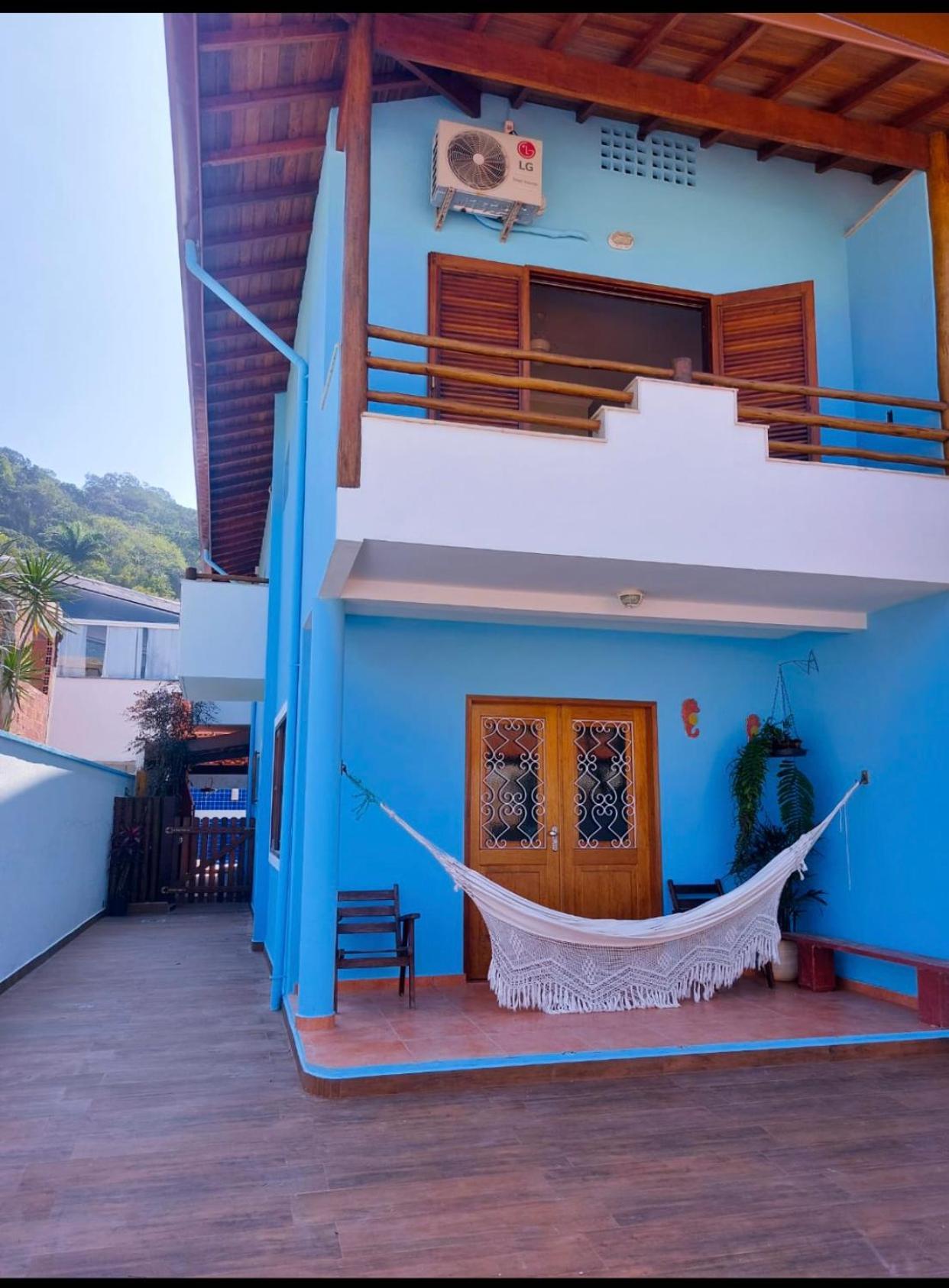 Casa Azul Piscina Nas Toninhas Ubatuba